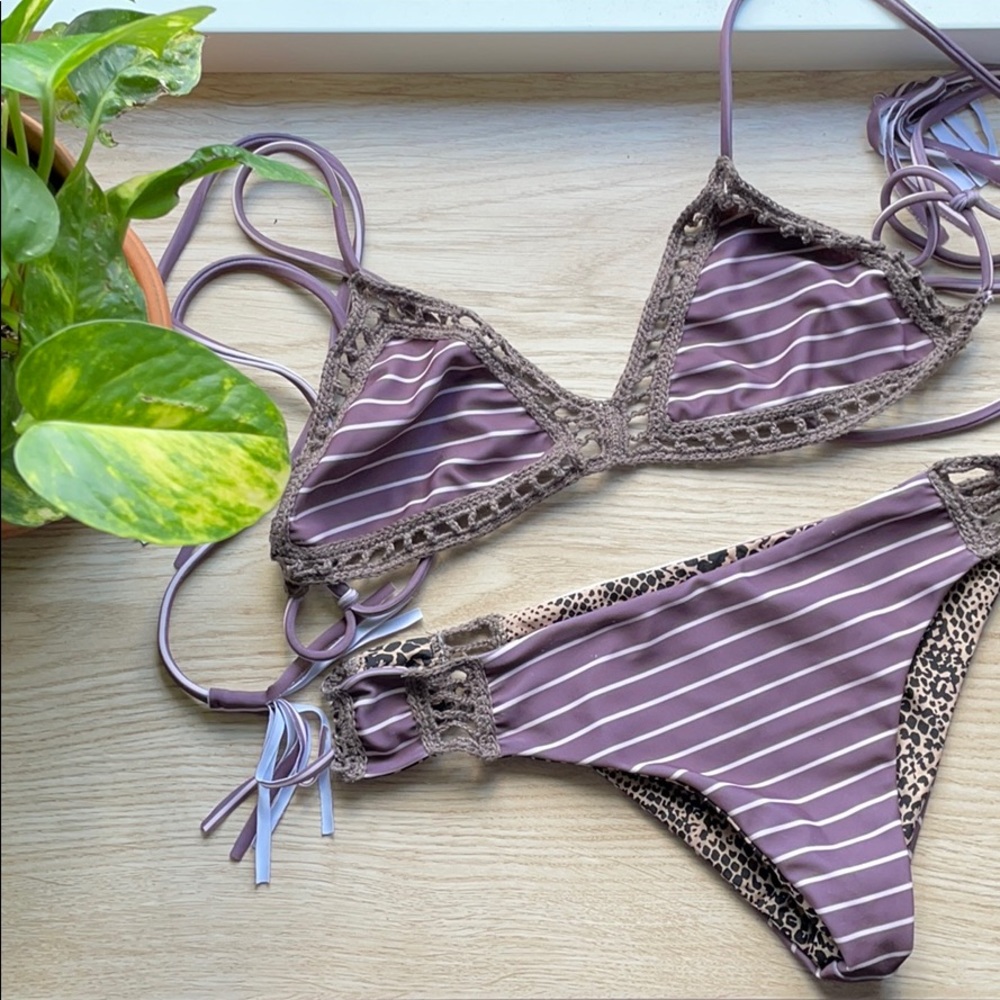 Acacia Set